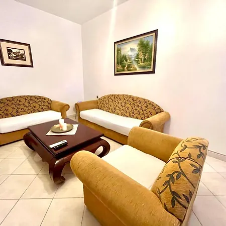 Grazioso Bilocale Con Veranda Apartman Tirana