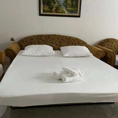 Apartman Grazioso Bilocale Con Veranda *